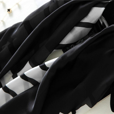 Stripe Silk Scarf Women Long Elegant Shawl Soft Foulard Style Black & White Brand New [1906]