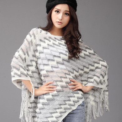 Fashion Spring Autumn Winter Women Sweater Ladies Tassels Poncho Long Knitted Pullovers Knitted Cape Coat