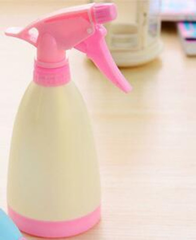 Gardening tools Water Spray Watering Can Garden Plants Flower Water Container Hand Pressure Flower Pot of a Spray Bottle