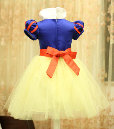 New Snow White Princess Dress with Red Cape and Bow Kid Girl Dresses Halloween Party Cosplay Children Clothing Christmas Costume