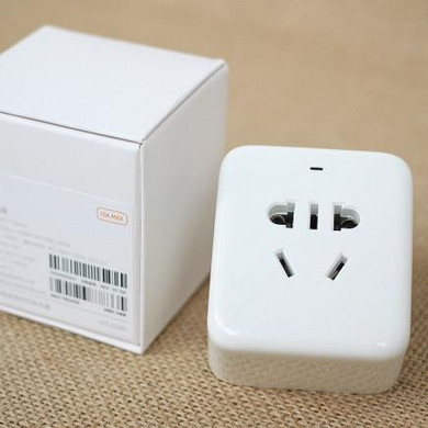Original Xiaomi Mi Smart Socket Remote Control by Phone APP Small Intelligent Outlet with Temperature Sensor for Home Electric