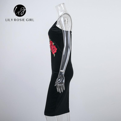 Off Shoulder Sexy Deep V Neck Strap Velvet Dress Floral Embroidery Women Autumn Winter Bodycon Party Christmas Dresses Vestidos