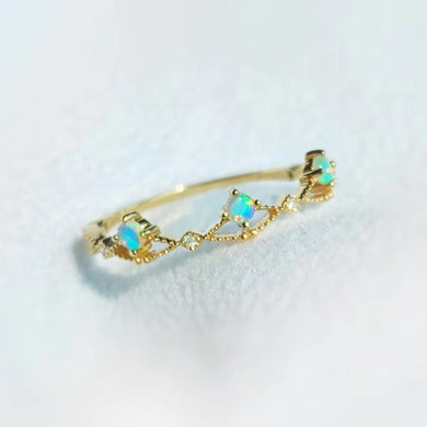 18K Gold Round Cut Natural Opal Diamond Exquisite Ring