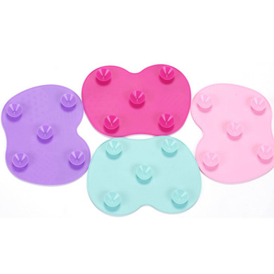 Newest Silicone Makeup Brush Cleaner Mat Hand Tool