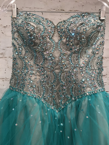 GREEN/TAN PRINCESS GOWN