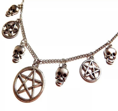 Gothic skull necklace