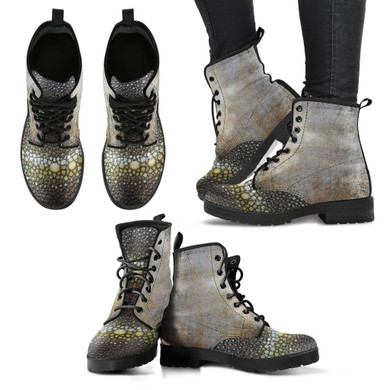 Gloomy Boots