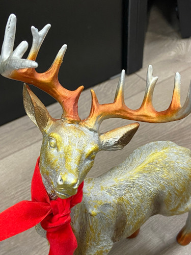 Deer decor