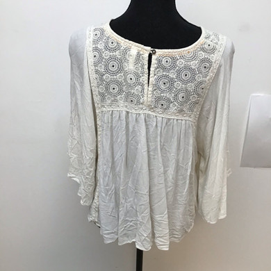Xhilaration beige blouse size XL