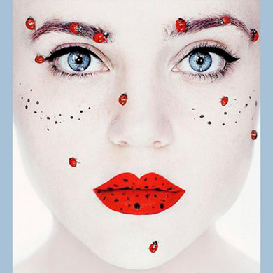 Blue and black color contact lenses (12 months) contact lenses