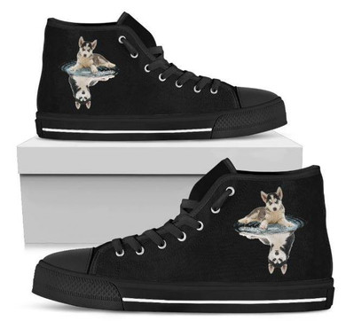 SIBERIAN HUSKY'S REFLECTION WOMEN'S HIGH TOP SHOES