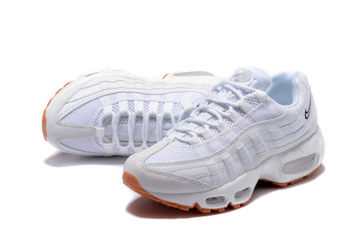 Nike Air Max 95 Essential