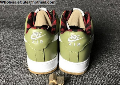 Nike Air Force 1 LV8