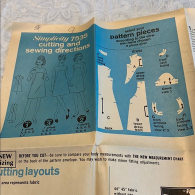 Simplicity Retro Pattern #7535 Sz. 9 JR (1968)