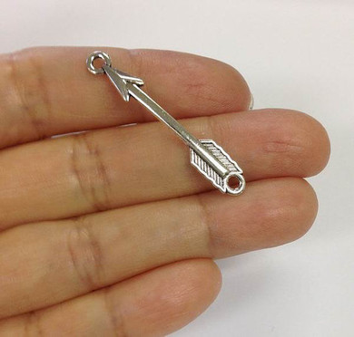 12 Arrow Connector Connector Charm