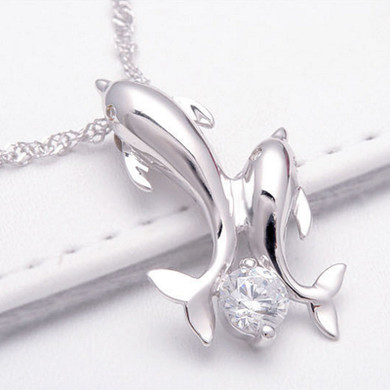 Silver dolphin pendant