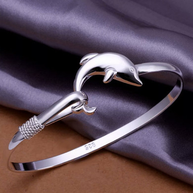 Dolphin bangle