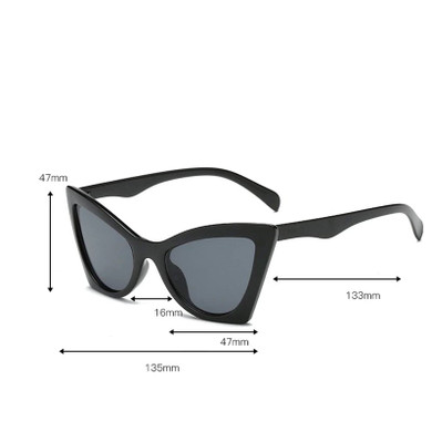 RÜ 'Opolis' Vintage Sunglasses