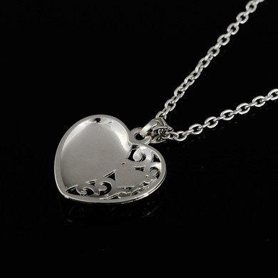 Heart Necklaces & Pendant
