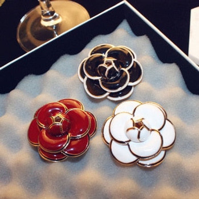 High Quality Luxury Camellia Brooch
