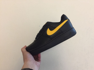 AF 1 07 LV8 Low Black Yellow Shoes Sneakers