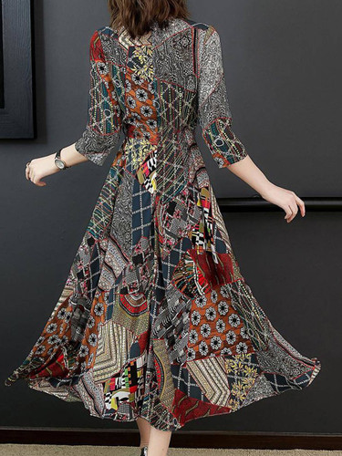 V-Neck  Printed Maxi Dress V-Neck  Printed Maxi Dress