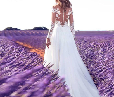 Long Sleeves Chiffon Lace Appliques Wedding Dress