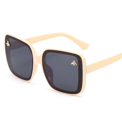 Oversized Little Bee Shades Sunglasses