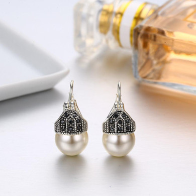 ''Aida' Pearl Earrings - 18K White Gold Finish