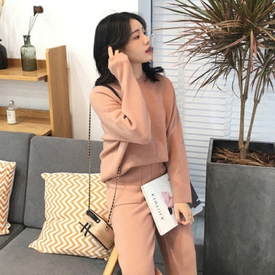 Women Sweater Two Piece knitted Sets Slim Tracksuit
