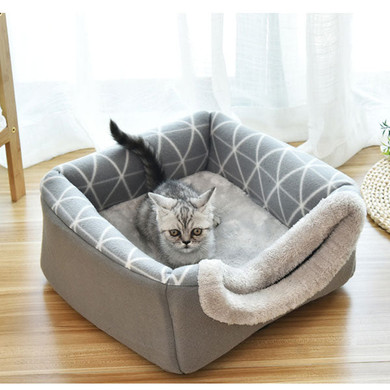 Pet bed for cats