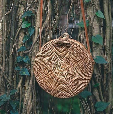 Round Straw Crossbody Bag