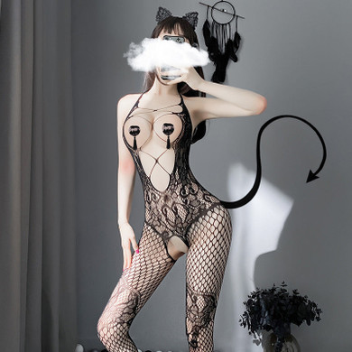 Sofyee Sexy Hollow Halterneck Jumpsuit