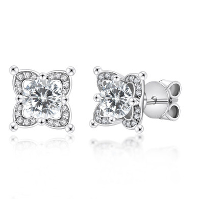 Clover Round Brilliant Cut Moissanite Stud Earrings