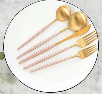 Pia Flatware, 5-20 piece sets Pia Flatware, 5-20 piece sets