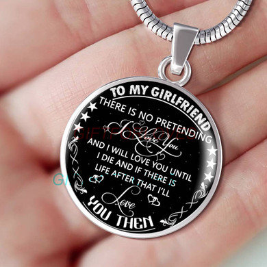 To my girlfriend: There is no pretending I love you To my girlfriend: There is no pretending I love you