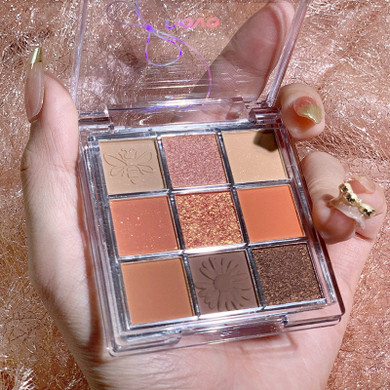 9 colors eyeshadow palette