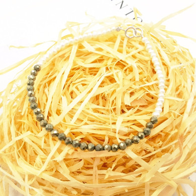 Pyrite & Pearls Seed Bracelet