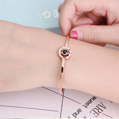 "I LOVE YOU" bracelet