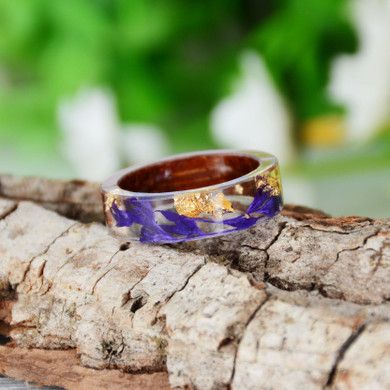 Wood Resin Ring Dried Flowers