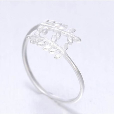 925 Silver Laurel Fairytale Adjustable Ring 925 Silver Laurel Fairytale Adjustable Ring