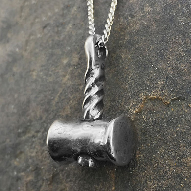 Lagertha's Mjolnir Pendant (Vikings)