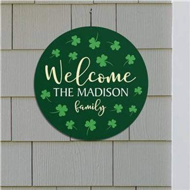 Personalized Welcome Shamrocks Round Sign