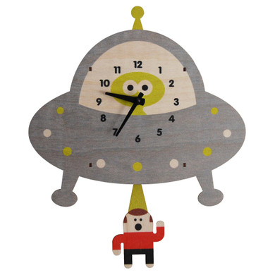 Saucer Pendulum Clock