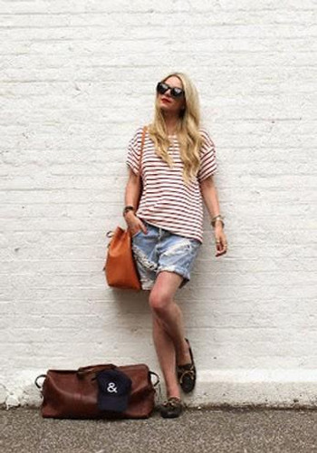 White-Red Striped Print Round Neck Short Sleeve Casual T-Shirt
