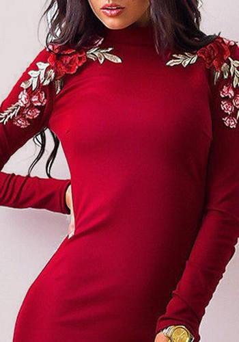 Red Flowers Embroidery Round Neck Long Sleeve Midi Dress