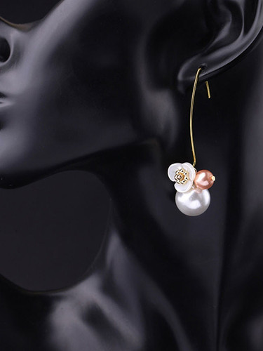 Casual Peach Blossom Pearl Pendant Earring Casual Peach Blossom Pearl Pendant Earring