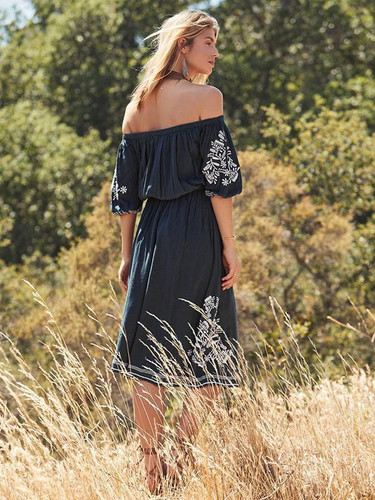 Elegant Inwrought Bohemia Short Sleeve Off-Shoulder Beach Midi Dress