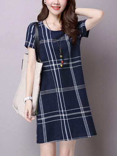 Casual Loose Round Neck Plaid Shift Dress