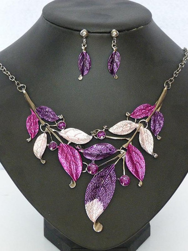 Pretty Leaf Pattern Earrings&Necklaces